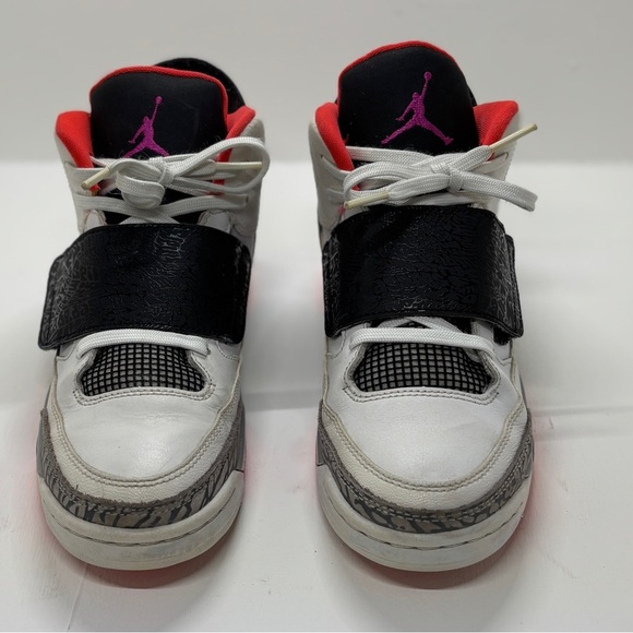 Nike Jordan Son of Mars Hot Lava youth Size 3 - Picture 3 of 8